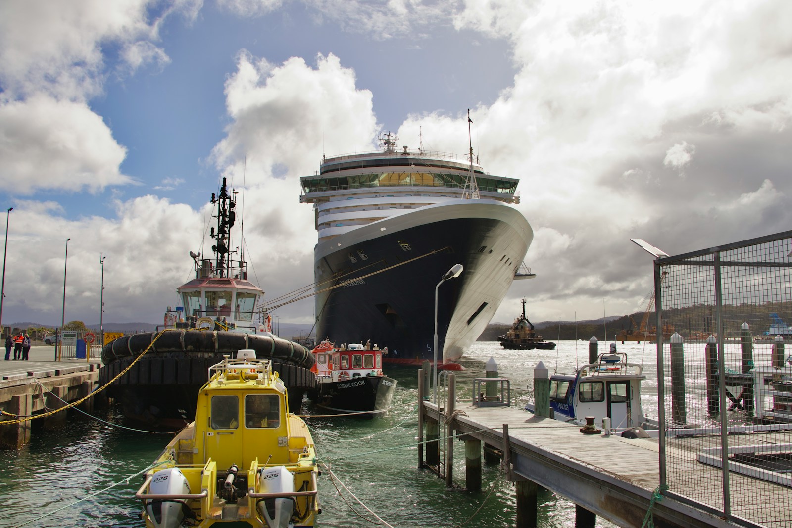 US City to Vote on Banning Cruise Ships Amid ‘Overwhelming’ Tourism